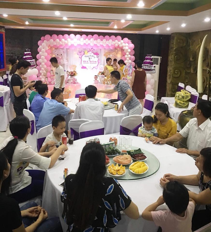 Готель Khach San Ngoc Ly 8 Thanh Hoa Екстер'єр фото